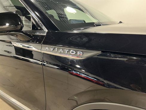 Used 2025 Lincoln Aviator Reserve w/ Luxury Package AWD/4WD image 52