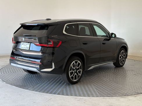 Used 2026 BMW X1 xDrive28i w/ Technology Package AWD/4WD image 9