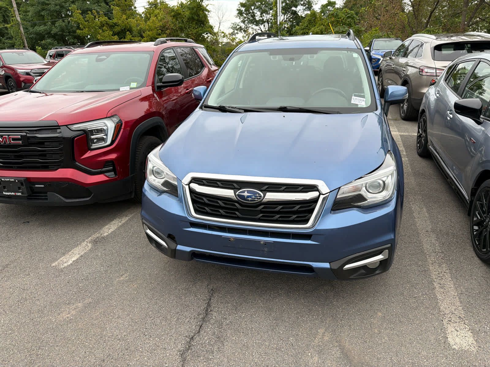 Used 2017 Subaru Forester 2.5i Touring AWD/4WD image 3