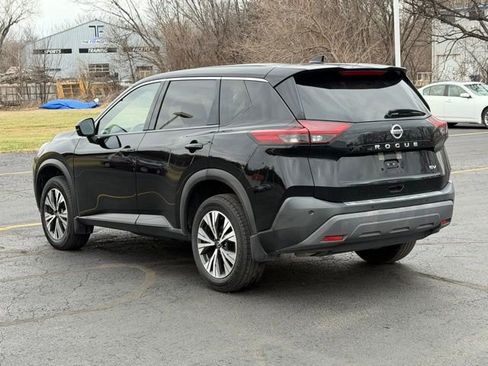 Used 2021 Nissan Rogue SV image 23