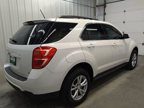 Used 2017 Chevrolet Equinox LT w/ Convenience Package FWD image 10