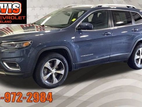 Used 2019 Jeep Cherokee Limited AWD/4WD image 2