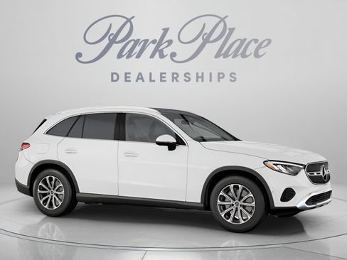 Certified 2026 Mercedes-Benz GLC 300 image 30