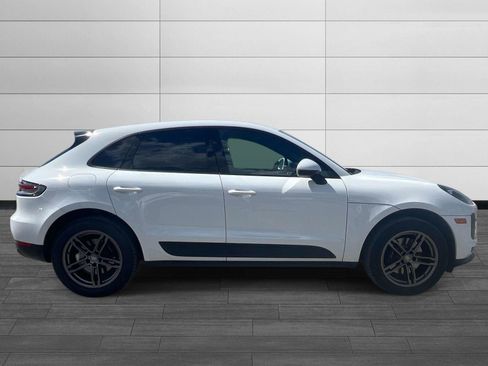 Used 2020 Porsche Macan AWD/4WD image 2