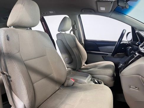 Used 2016 Honda Odyssey EX image 10