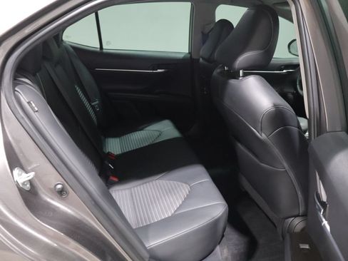 Used 2022 Toyota Camry SE w/ Convenience Package FWD image 20