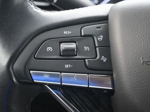 Used 2023 Cadillac XT6 Premium Luxury image 13