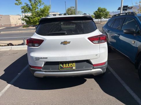 Used 2022 Chevrolet TrailBlazer LT w/ Convenience Package image 5