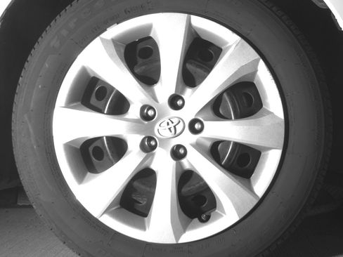 Used 2025 Toyota Corolla LE FWD image 16