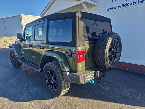 Used 2023 Jeep Wrangler Unlimited Sahara w/ Cold Weather Group image 6