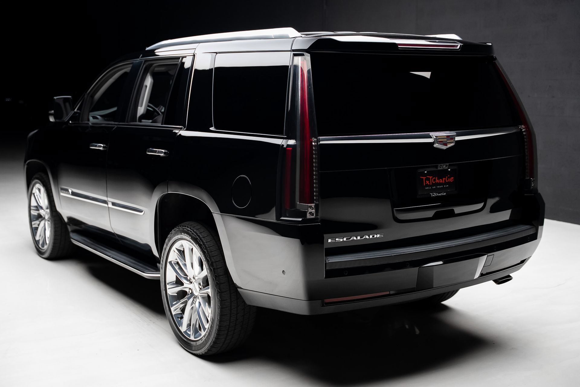 Used 2020 Cadillac Escalade Luxury RWD image 20