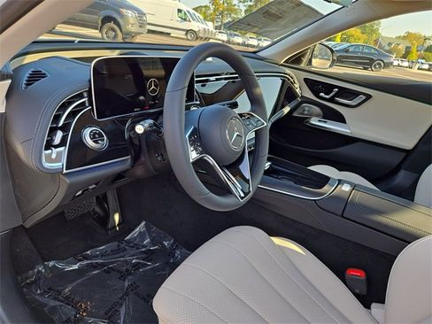 New 2026 Mercedes-Benz E 350 4MATIC Sedan image 24