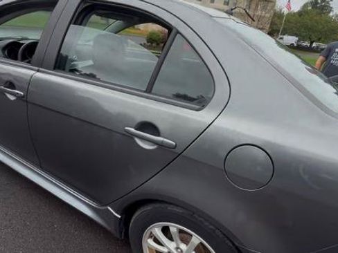 Used 2011 Mitsubishi Lancer ES FWD image 4