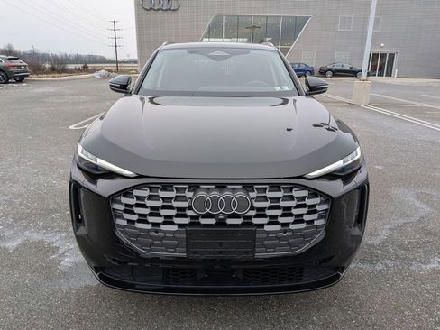 New 2025 Audi Q5 Premium Plus image 2