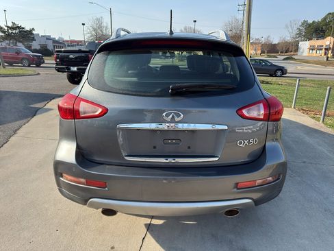 Used 2016 INFINITI QX50 2WD w/ Premium Plus Package image 7