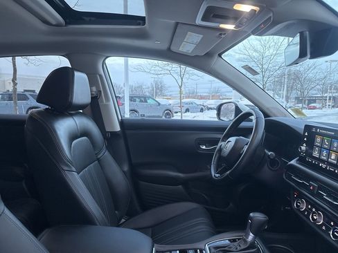 Certified 2025 Honda HR-V EX-L image 16
