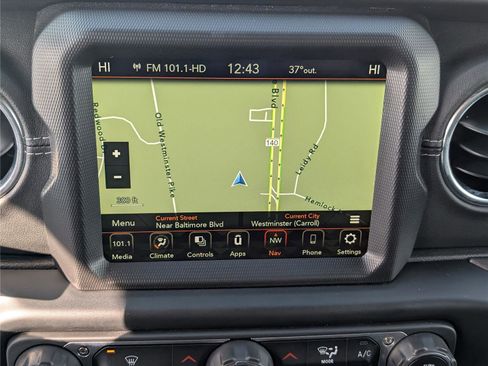 Used 2022 Jeep Gladiator Overland w/ Popular Equipment Package image 25