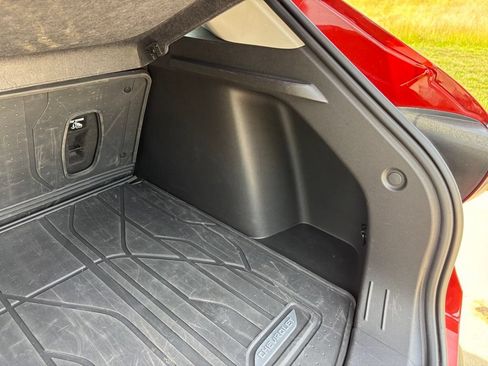 Used 2024 Chevrolet Trax ACTIV w/ Sunroof Package FWD image 49