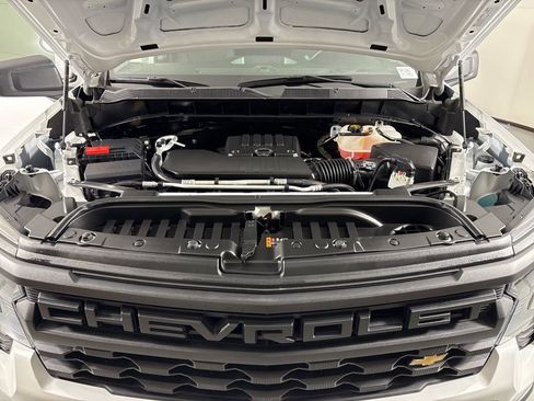 Used 2025 Chevrolet Silverado 1500 W/T w/ WT Value Package image 45