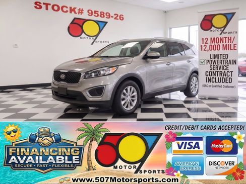 Used 2017 Kia Sorento AWD image 1
