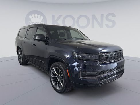 Used 2024 Jeep Grand Wagoneer L Series III w/ Quick Order Packagew 28T AWD/4WD image 10