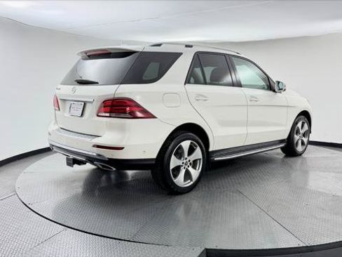 Used 2018 Mercedes-Benz GLE 350 w/ Premium 1 Package image 8
