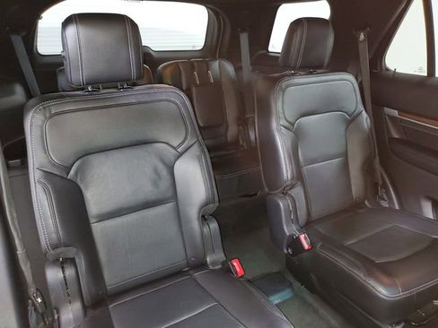 Used 2017 Ford Explorer Limited w/ Equipment Group 301A image 13