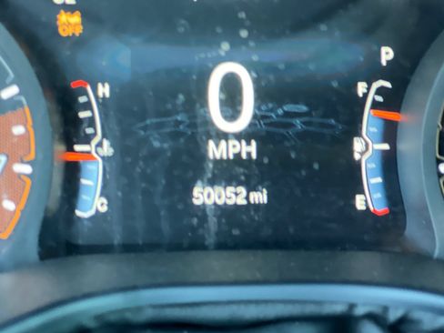 Used 2024 Jeep Compass Latitude AWD/4WD image 27