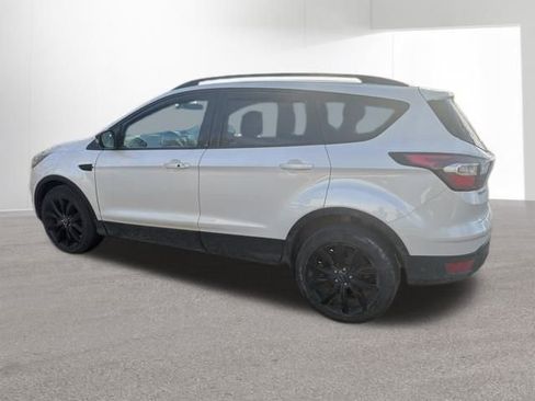 Used 2017 Ford Escape Titanium image 26