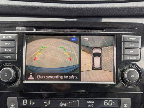 Used 2019 Nissan Rogue SL image 19