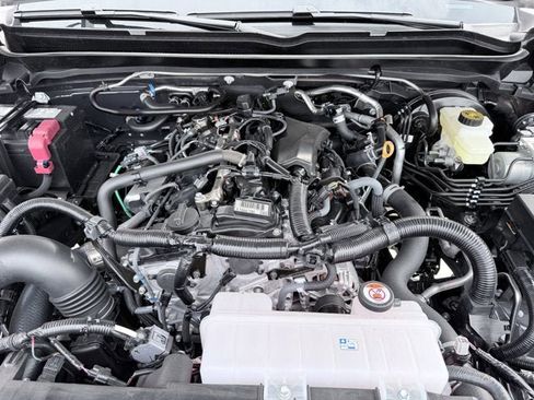 Used 2026 Toyota Tacoma SR5 image 18