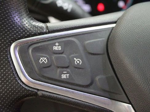 Used 2020 Chevrolet Malibu LS image 13