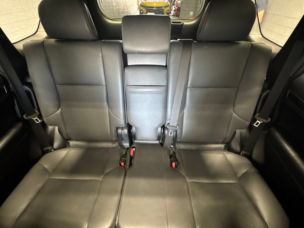 Used 2021 Lexus GX 460 Premium w/ Premium Package AWD/4WD image 22