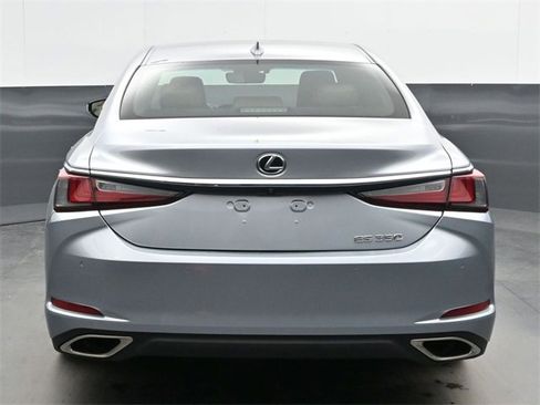 Used 2024 Lexus ES 350 w/ Premium Package image 7
