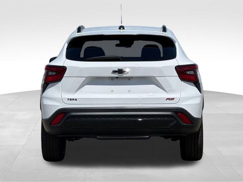 New 2026 Chevrolet Trax RS w/ Driver Confidence Package FWD image 4