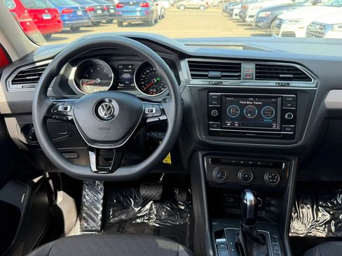 Used 2018 Volkswagen Tiguan S AWD/4WD image 25