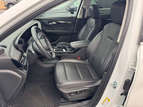 Used 2024 Buick Envision Preferred image 11