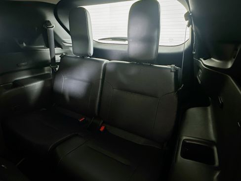 Used 2024 Mitsubishi Outlander SE AWD/4WD image 28