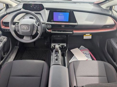New 2026 Toyota Prius Plug-In Hybrid FWD image 13