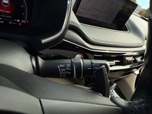 Used 2022 Acura MDX SH-AWD w/ Advance Package image 47