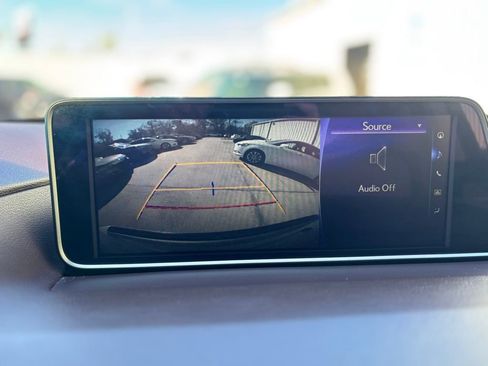 Used 2017 Lexus RX 350 FWD w/ Premium Package image 18