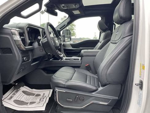 New 2026 Ford F250 Platinum w/ Tremor Off-Road Package AWD/4WD image 16