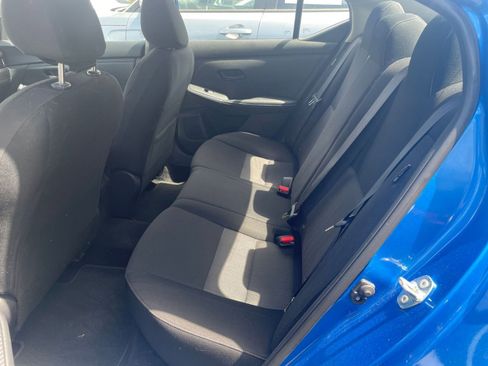 Used 2025 Nissan Sentra SV image 23