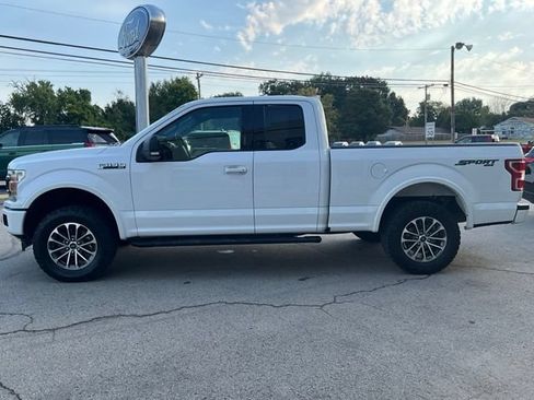Used 2018 Ford F150 XLT w/ Equipment Group 302A Luxury AWD/4WD image 3