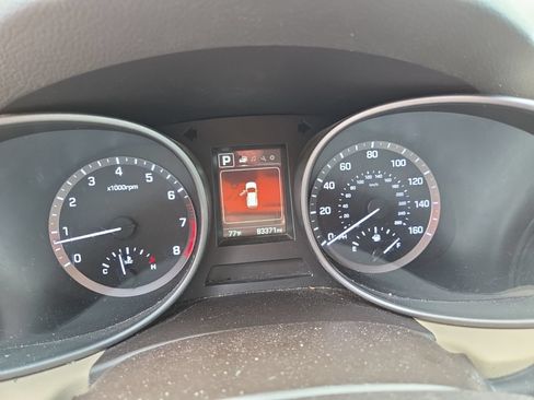 Used 2017 Hyundai Santa Fe Sport FWD image 6