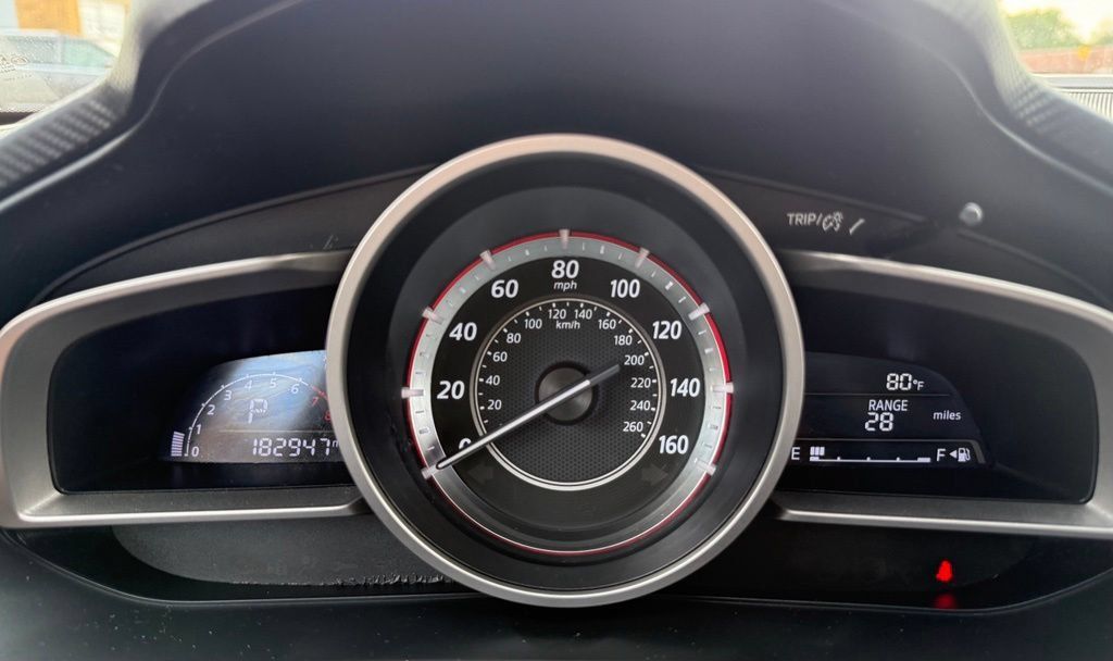 Used 2016 MAZDA MAZDA3 i Touring FWD image 35