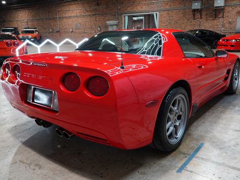 Used 2003 Chevrolet Corvette Z06 RWD image 17