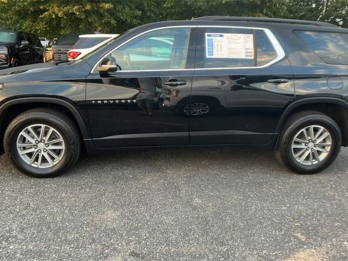 Certified 2023 Chevrolet Traverse LT image 8