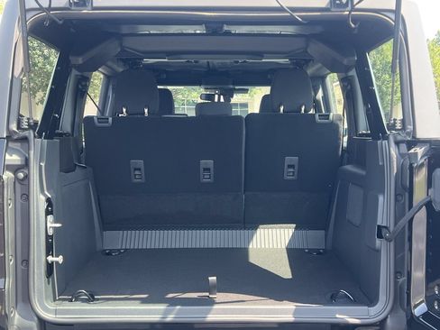 New 2025 Ford Bronco 4-Door AWD/4WD image 18