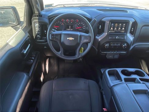 Used 2019 Chevrolet Silverado 1500 Custom w/ Custom Value Package image 19